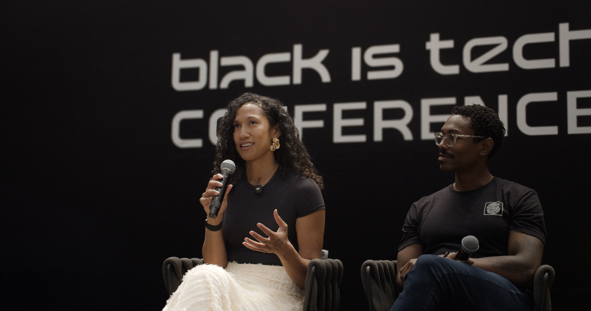 Azella Perryman | Speaker & Career Navigator